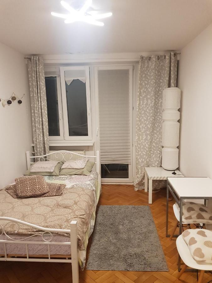 Apartament Plac Trzech Krzyzy Varšava Exteriér fotografie